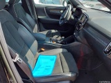  Volvo  XC 40 VOLVO XC40 / 2017 / 5P / todoterreno 2.0 B3 G R-Design Auto #6