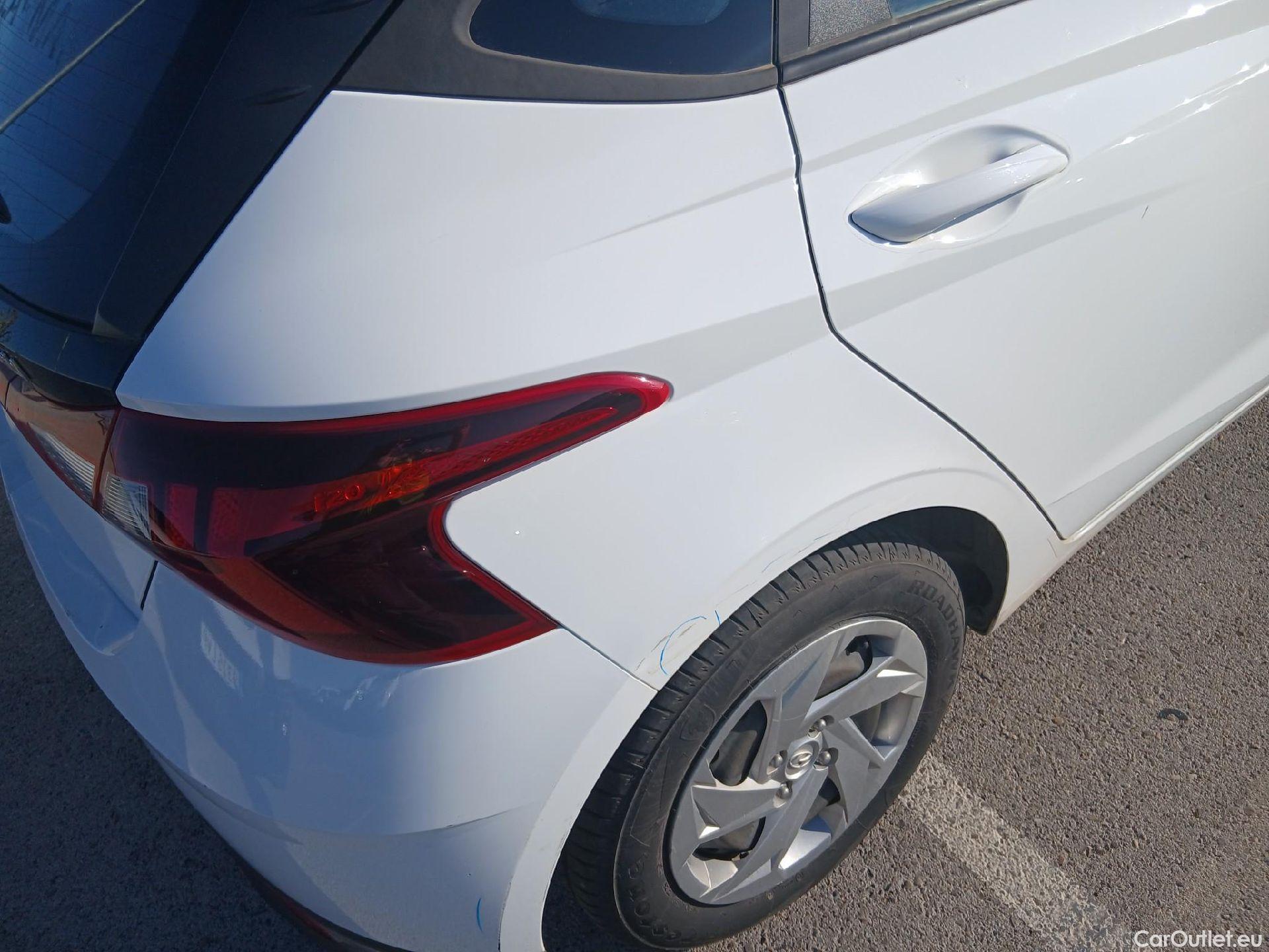  Hyundai  i20 HYUNDAI  / 2020 / 5P / berlina con portón 1.0 TGDI 74kW (100CV) 48V Essence #37