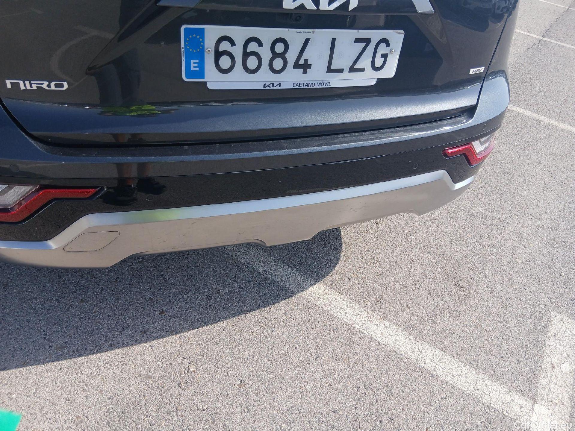  KIA  Niro KIA  / 2022 / 5P / crossover 1.6 GDi HEV 104kW (141CV) Drive #25