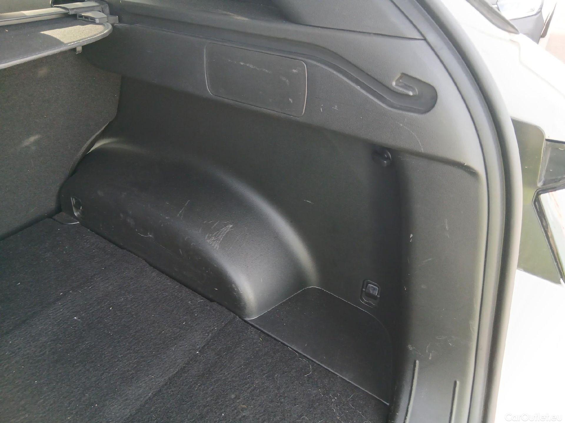  Hyundai  Tucson HYUNDAI  / 2020 / 5P / todoterreno 1.6 TGDI 169kW (230CV) HEV Maxx Auto #22