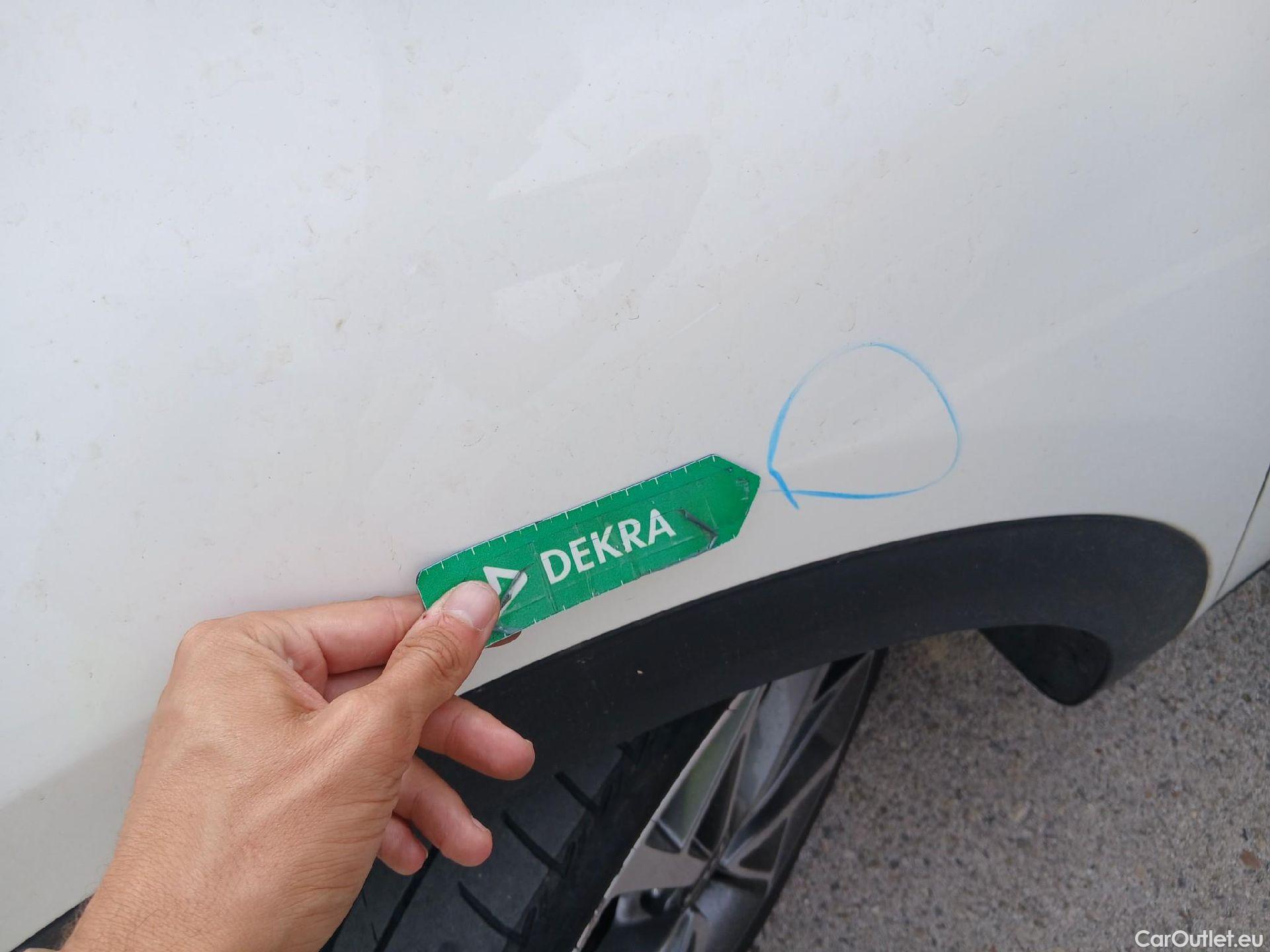  KIA  Niro KIA  / 2019 / 5P / crossover 1.6 GDi HEV 104kW (141CV) Emotion (AC) #8