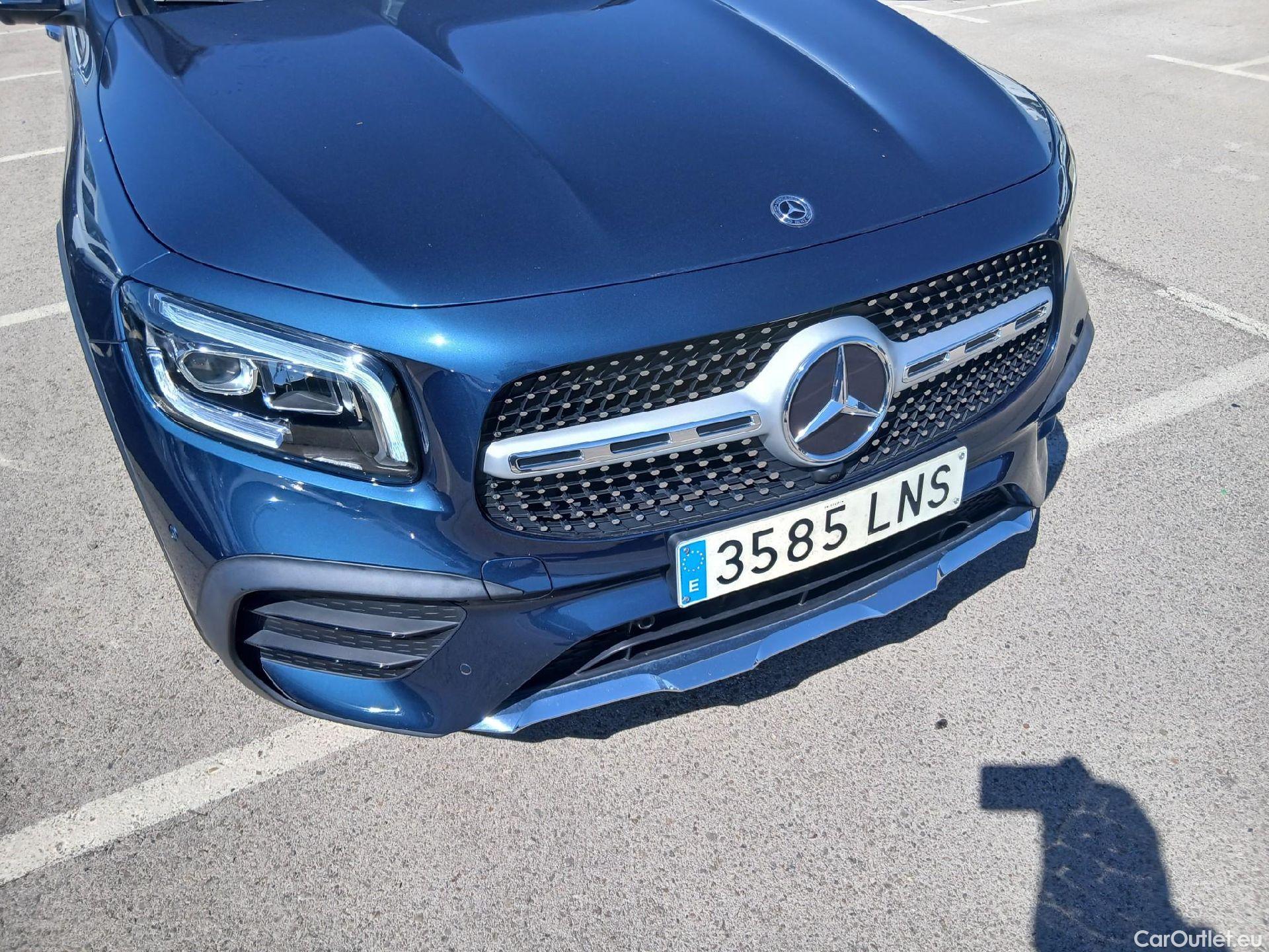  Mercedes  GLB MERCEDES-BENZ  / 2019 / 5P / todoterreno 2.0  200 D 4MATIC DCT 110KW (150CV) #3