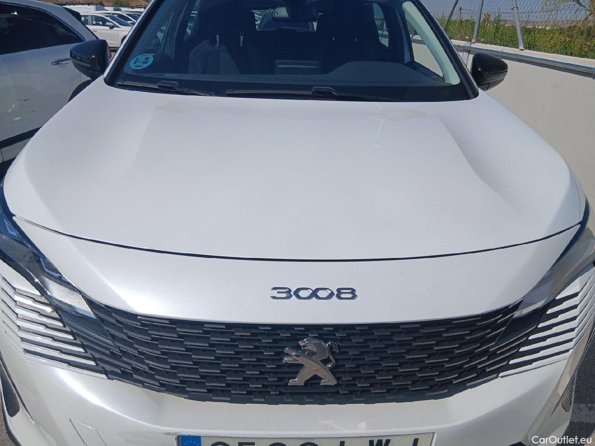  Peugeot  3008 PEUGEOT  / 2020 / 5P / todoterreno 1.5 BlueHDi 96kW S&S Active Pack EAT8 #13