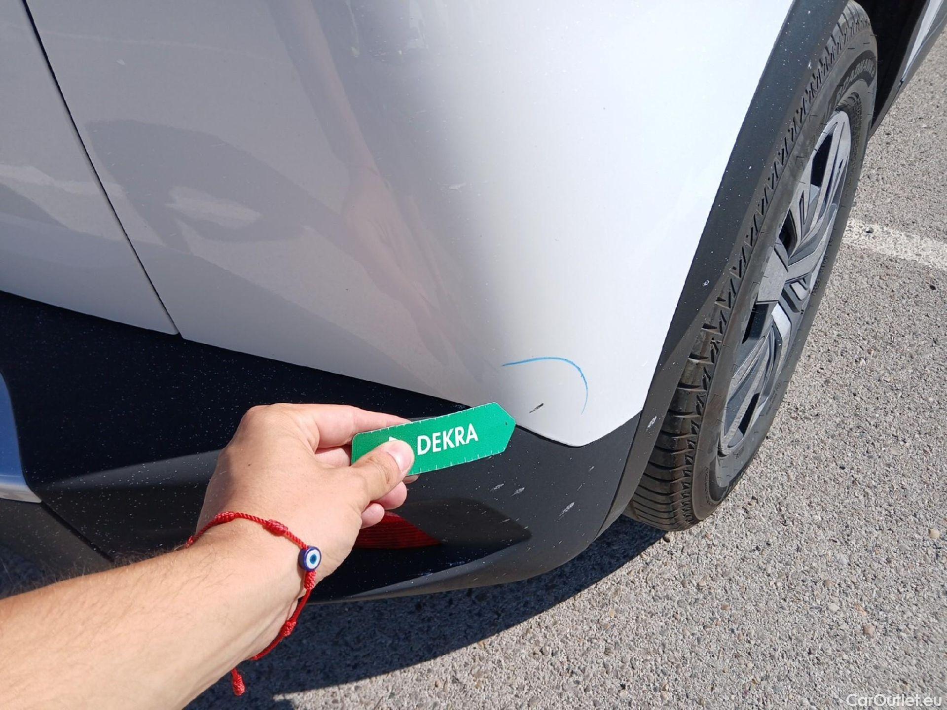  Peugeot  2008 PEUGEOT  / 2019 / 5P / todoterreno Active Puretech 100 S&S BVM6 #17