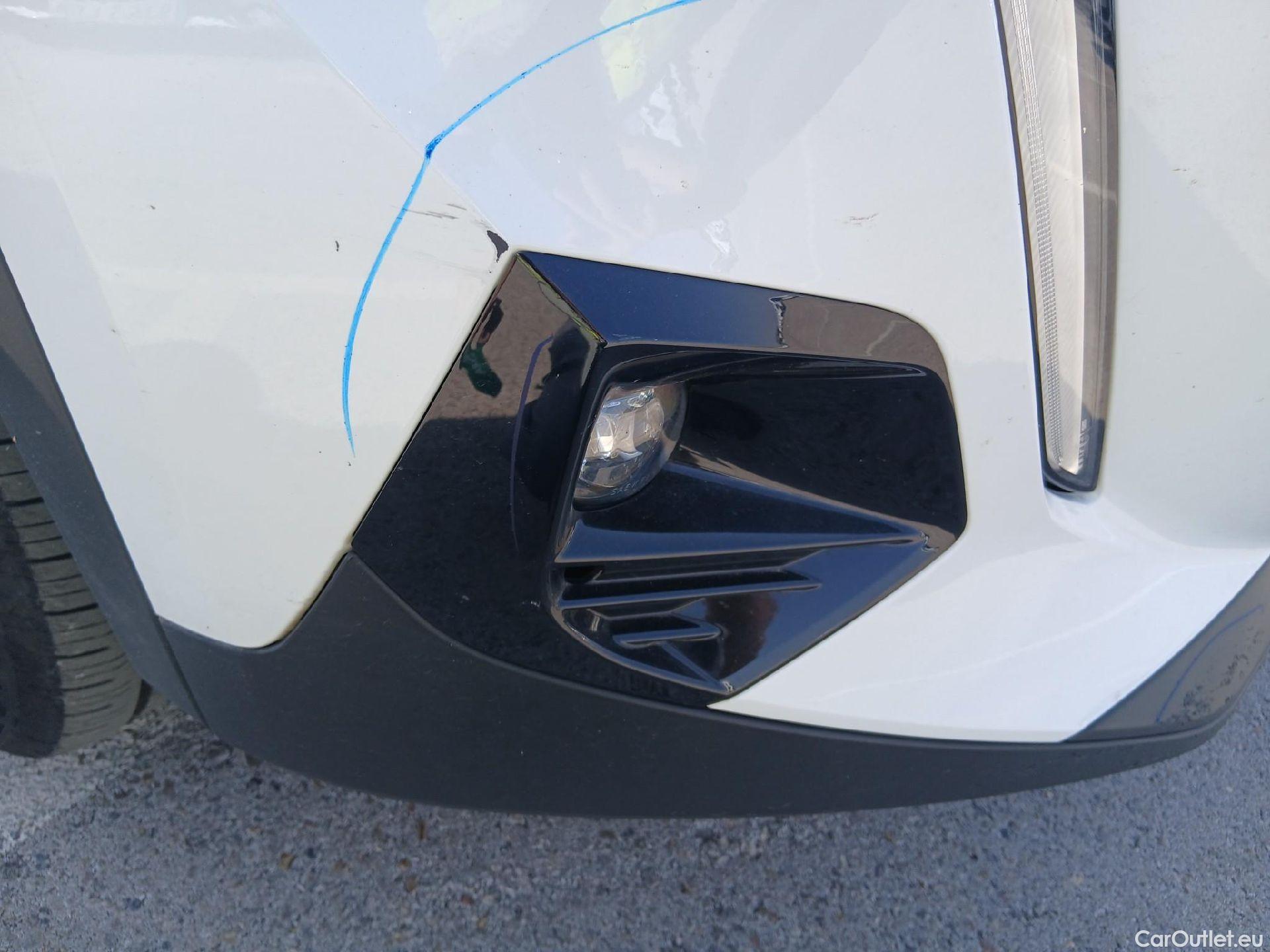  Peugeot  2008 PEUGEOT  / 2019 / 5P / todoterreno Active Pack Puretech 100 S&S BVM6 #5