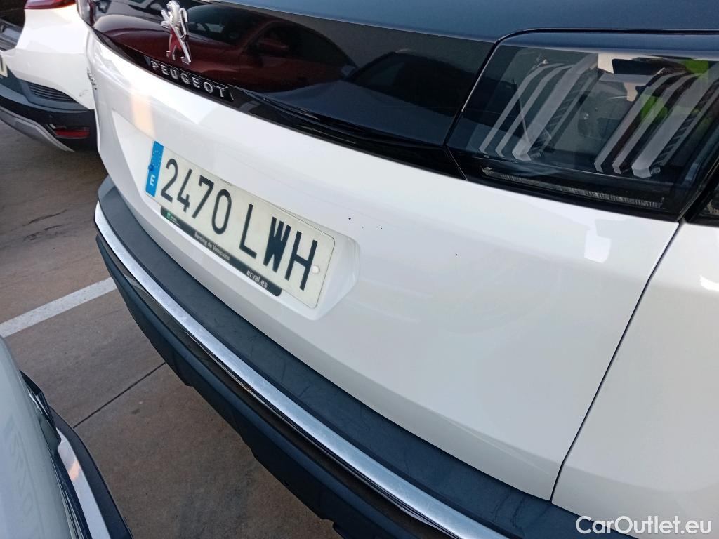  Peugeot  3008 PEUGEOT  / 2020 / 5P / todoterreno 1.5 BlueHDi 96kW (130CV) S&S Allure Pack #1