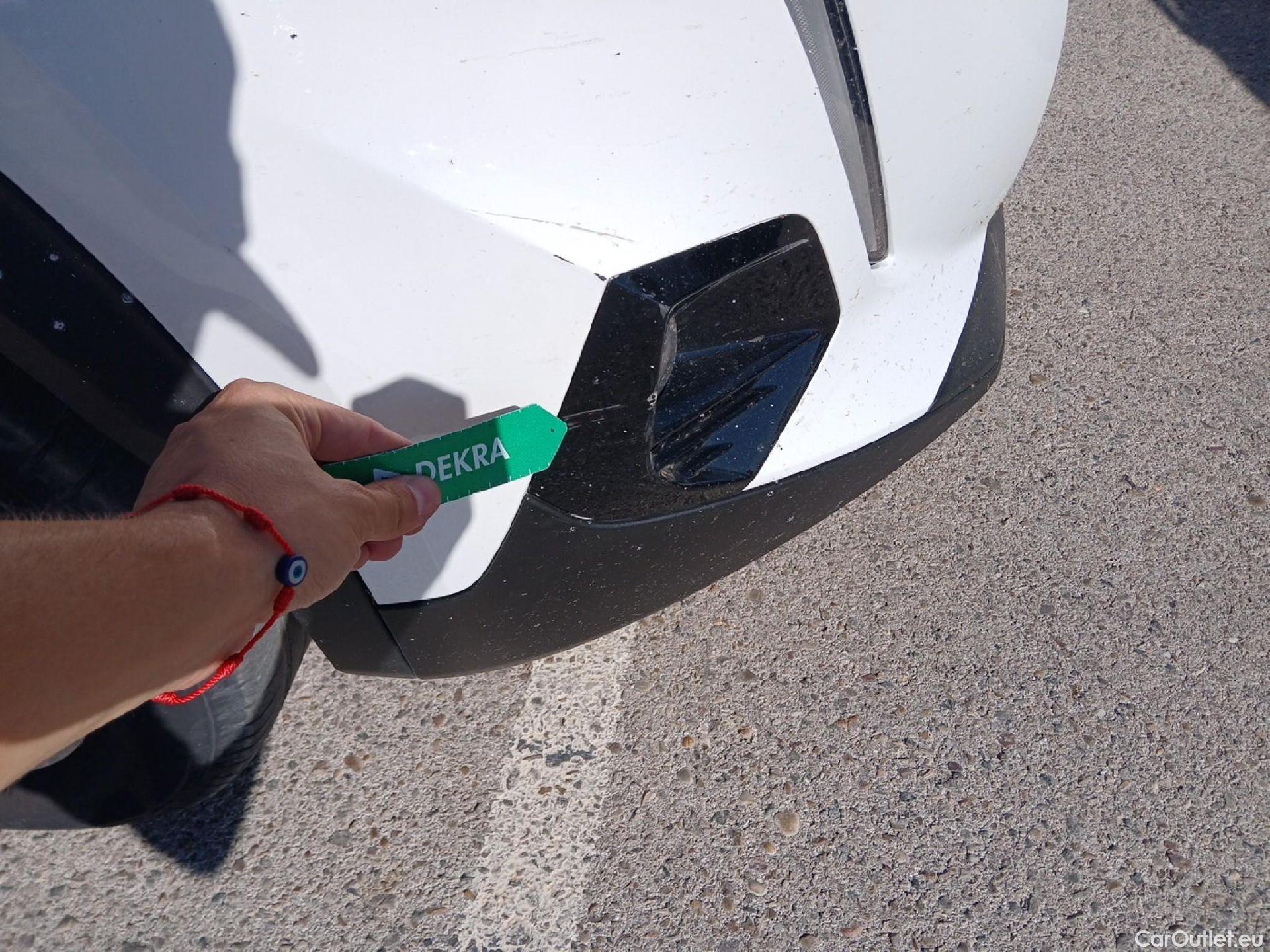  Peugeot  2008 PEUGEOT  / 2019 / 5P / todoterreno Active Puretech 100 S&S BVM6 #5