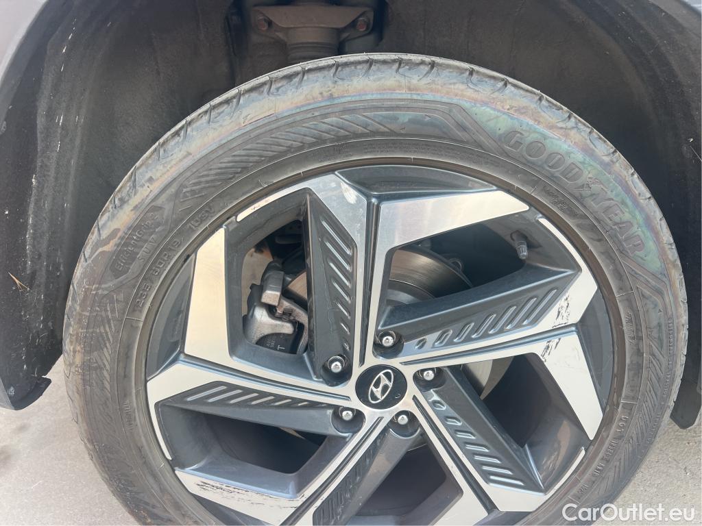  Hyundai  Tucson HYUNDAI  / 2020 / 5P / todoterreno 1.6 TGDI 169kW HEV Tecno Sky Auto #3