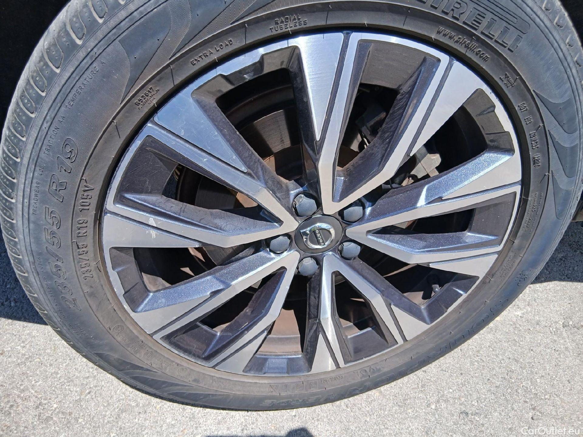  Volvo  XC60 VOLVO  / 2017 / 5P / todoterreno 2.0 T6 AWD Recharge Inscription Auto #38