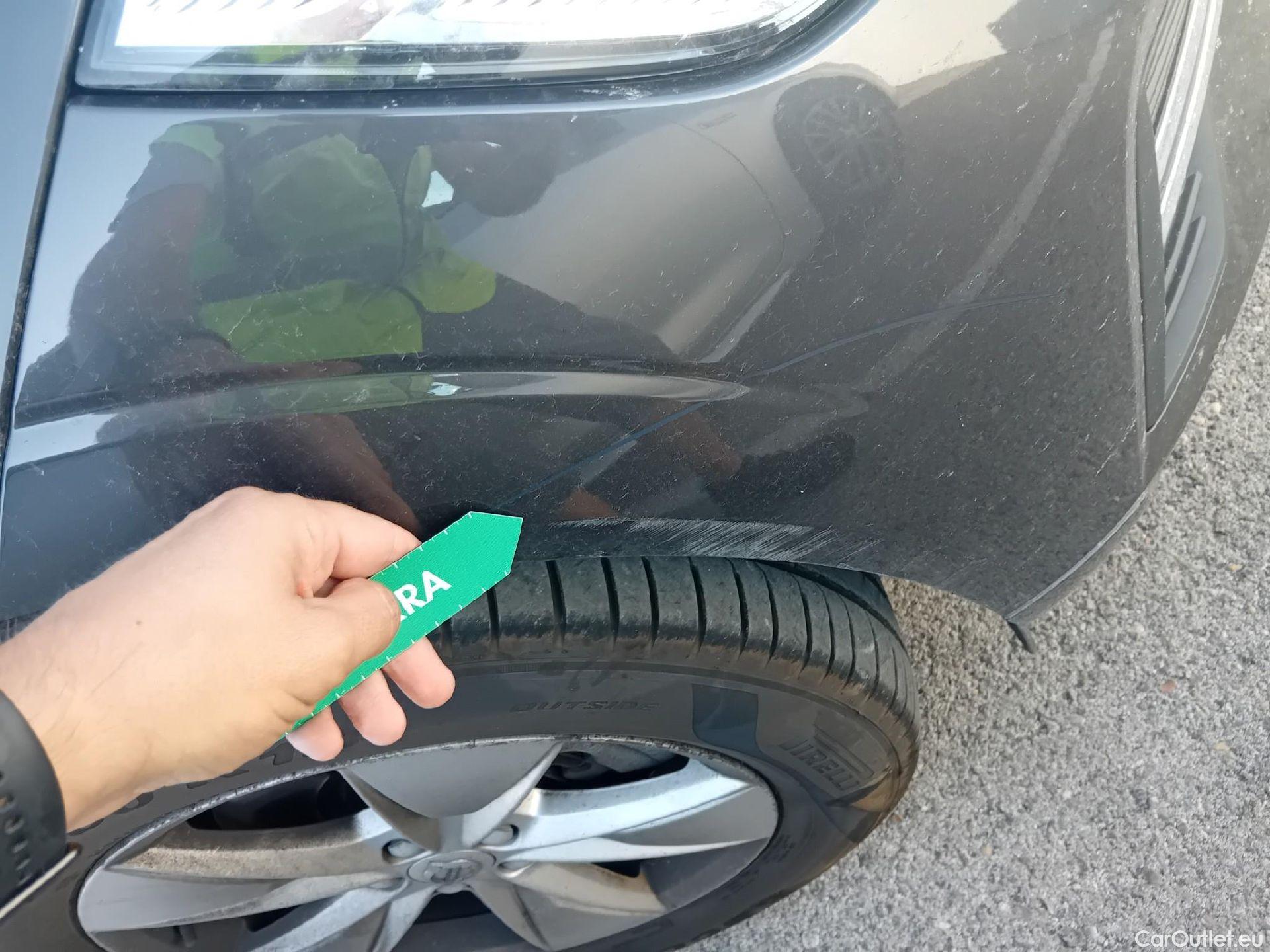  Volvo  XC60 VOLVO  / 2017 / 5P / todoterreno 2.0 B4 D Momentum Pro Auto #17