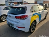 i30