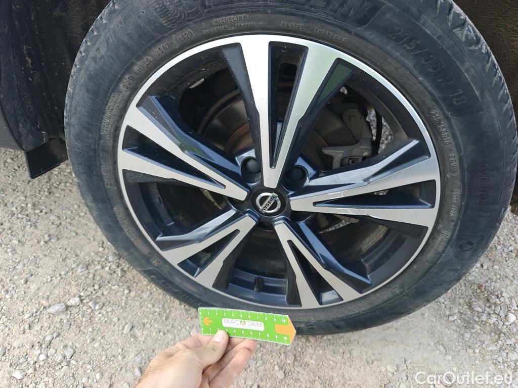  Nissan  Qashqai NISSAN  / 2017 / 5P / todoterreno DIG-T 103 kW (140 CV) E6D N-CONNECTA #5