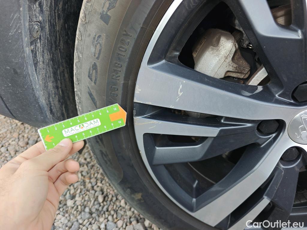  Peugeot  3008 PEUGEOT  / 2020 / 5P / todoterreno 1.2 PureTech 96KW S&S Allure Pack #6