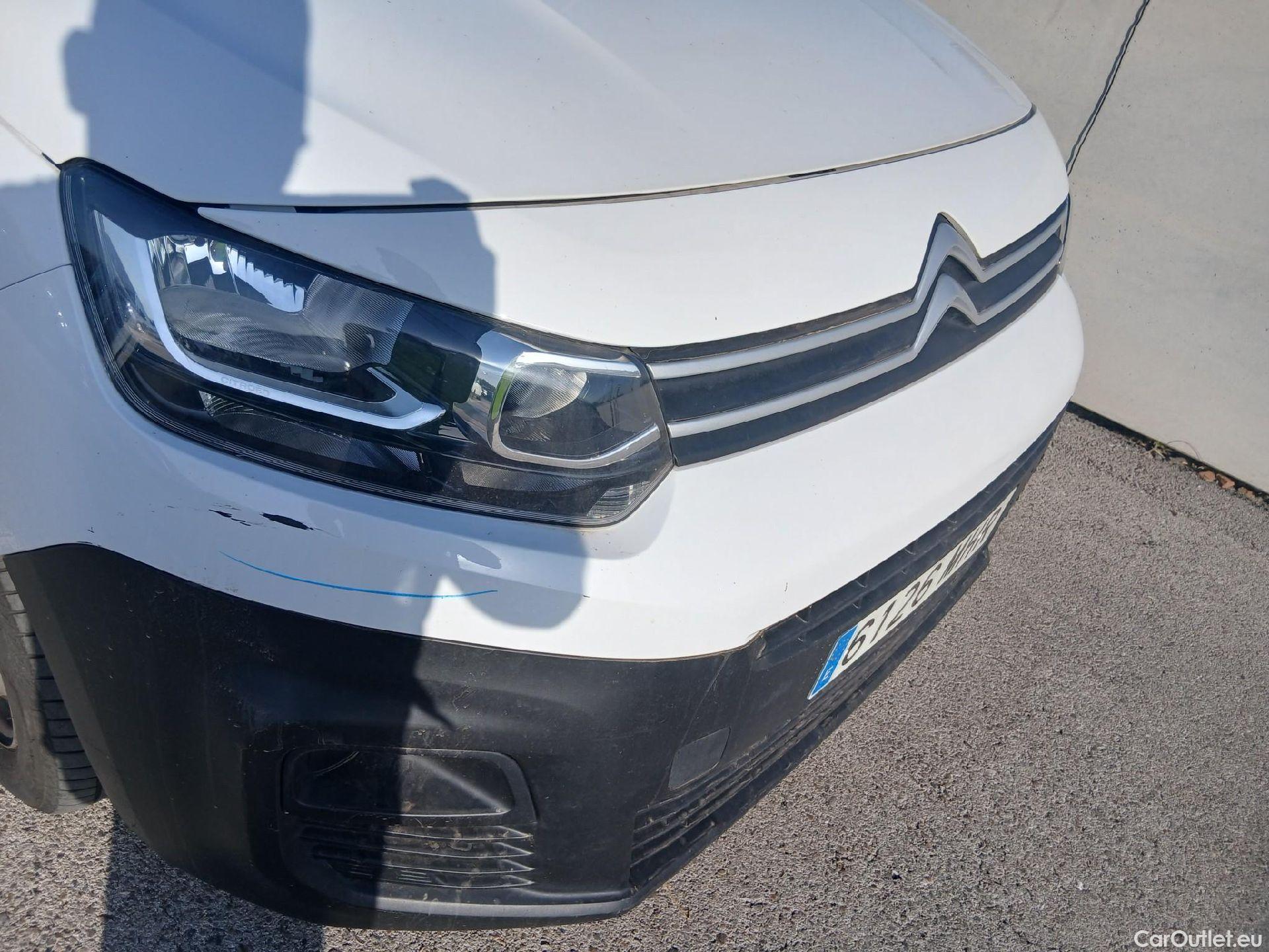  Citroen  Berlingo CITROEN  / 2018 / 4P / furgón derivado de turismo Talla M BlueHDi 100 #8