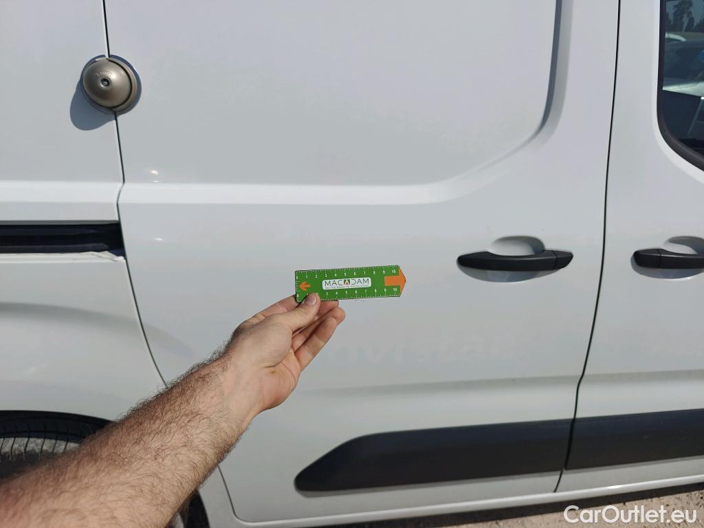  Citroen  Berlingo CITROEN  / 2018 / 4P / furgón derivado de turismo Talla M BlueHDi 100 CLUB #52