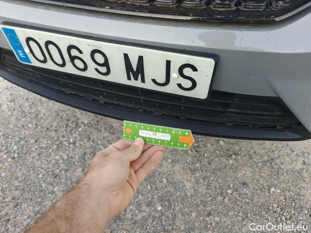  Volvo  XC 40 VOLVO XC40 / 2021 / 5P / todoterreno 1.5 T4 Recharge PHEV Plus Dark Auto #13