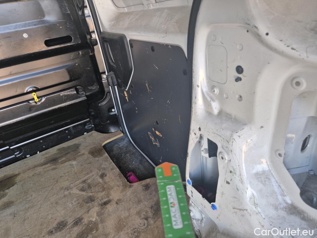  Citroen  Jumpy CITROEN  / 2016 / 4P / furgón Talla XS BlueHDi 120 S&S 6v Club #23