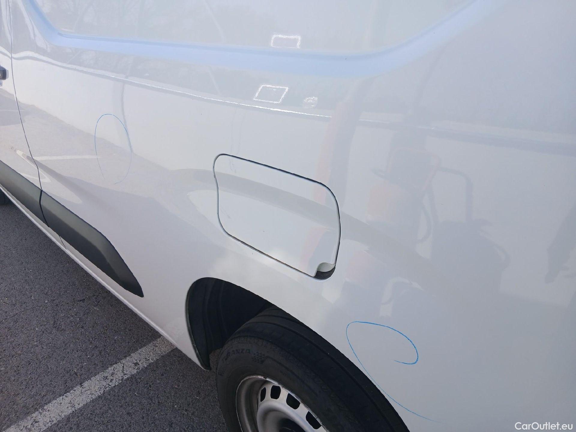  Citroen  Berlingo CITROEN  / 2018 / 4P / furgón derivado de turismo Talla M BlueHDi 100 #15