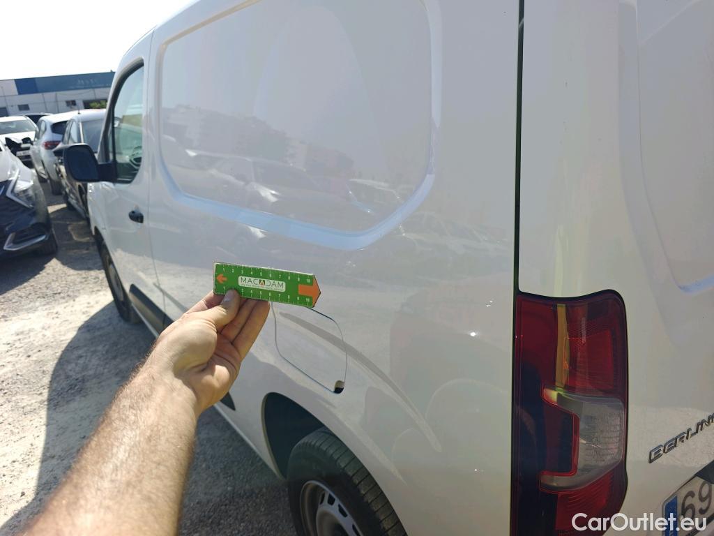  Citroen  Berlingo CITROEN  / 2018 / 4P / furgón derivado de turismo Talla M BlueHDi 100 CLUB #24