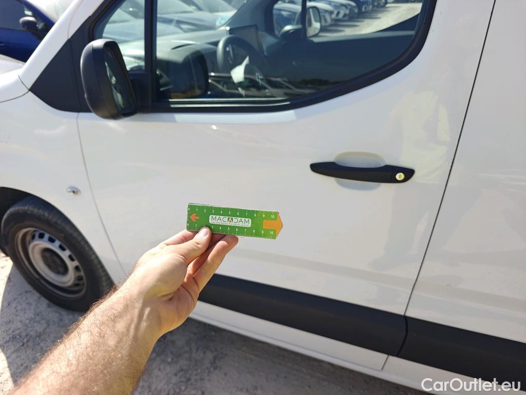  Citroen  Berlingo CITROEN  / 2018 / 4P / furgón derivado de turismo Talla M BlueHDi 100 CLUB #8