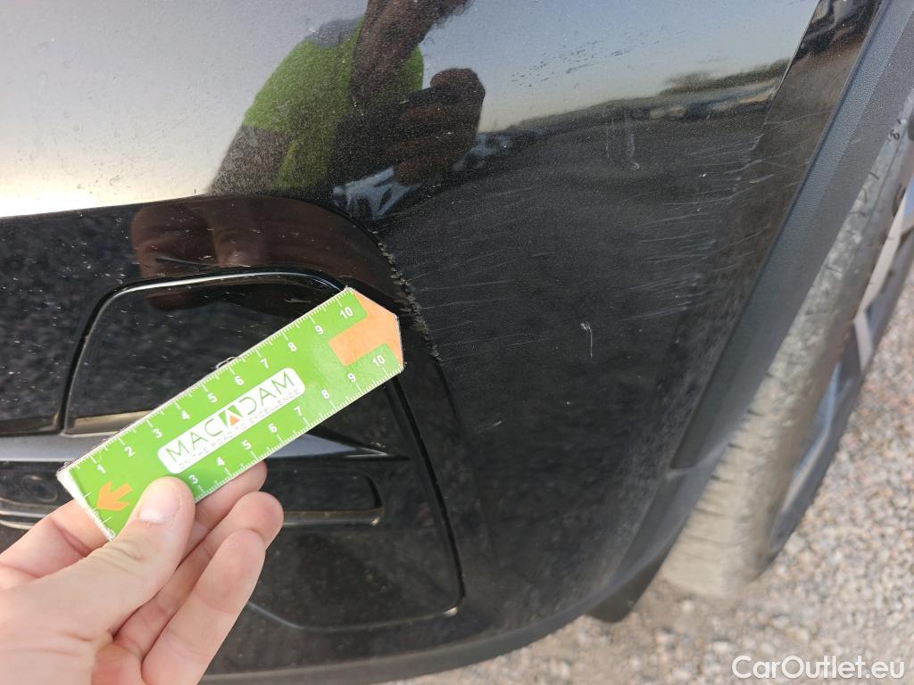  Volvo  XC 40 VOLVO XC40 / 2021 / 5P / todoterreno 2.0 B3 G Plus Dark Auto #9