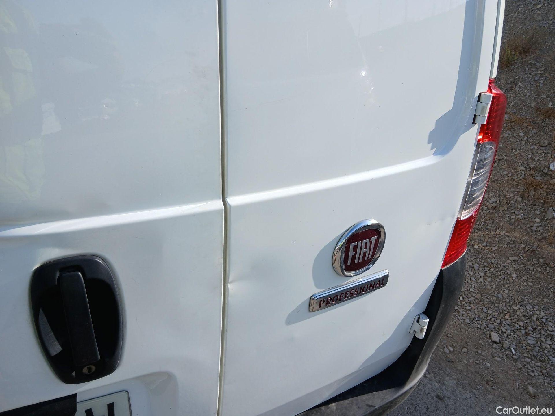  Fiat  Fiorino FIAT  / 2016 / 3P / furgón derivado de turismo Cargo Base N1 1.3 MJet 70 kW (95 CV) #15