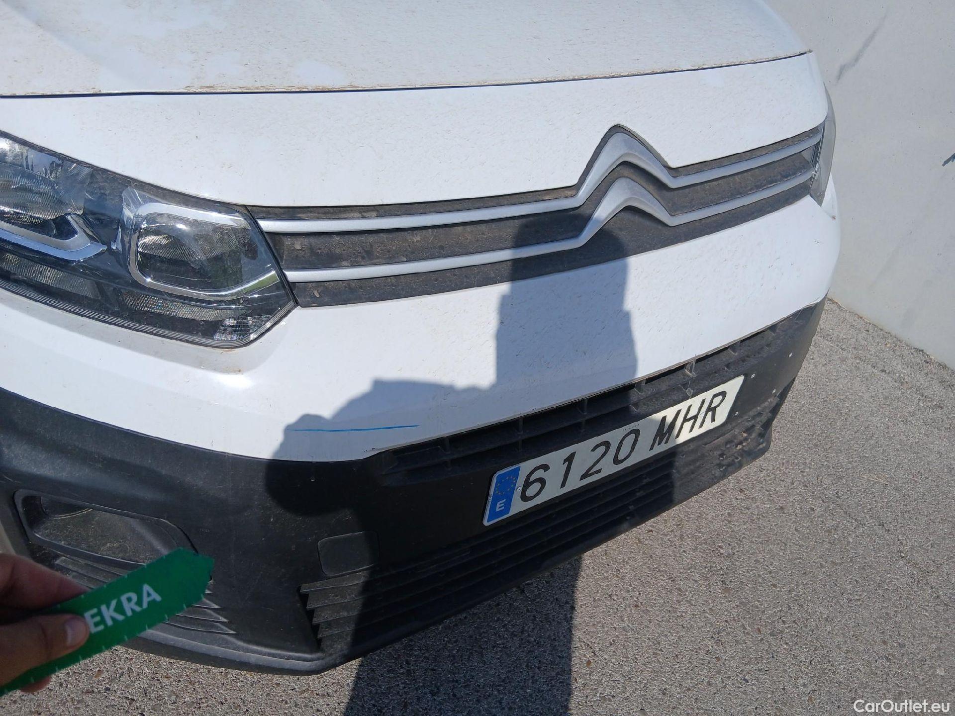  Citroen  Berlingo CITROEN  / 2018 / 4P / furgón derivado de turismo Talla M BlueHDi 100 #8