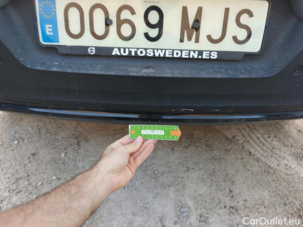  Volvo  XC 40 VOLVO XC40 / 2021 / 5P / todoterreno 1.5 T4 Recharge PHEV Plus Dark Auto #7