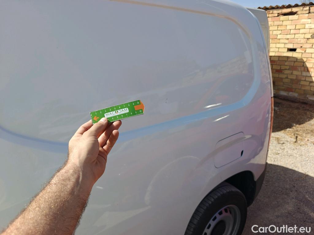  Citroen  Berlingo CITROEN  / 2018 / 4P / furgón derivado de turismo Talla M BlueHDi 100 CLUB #3