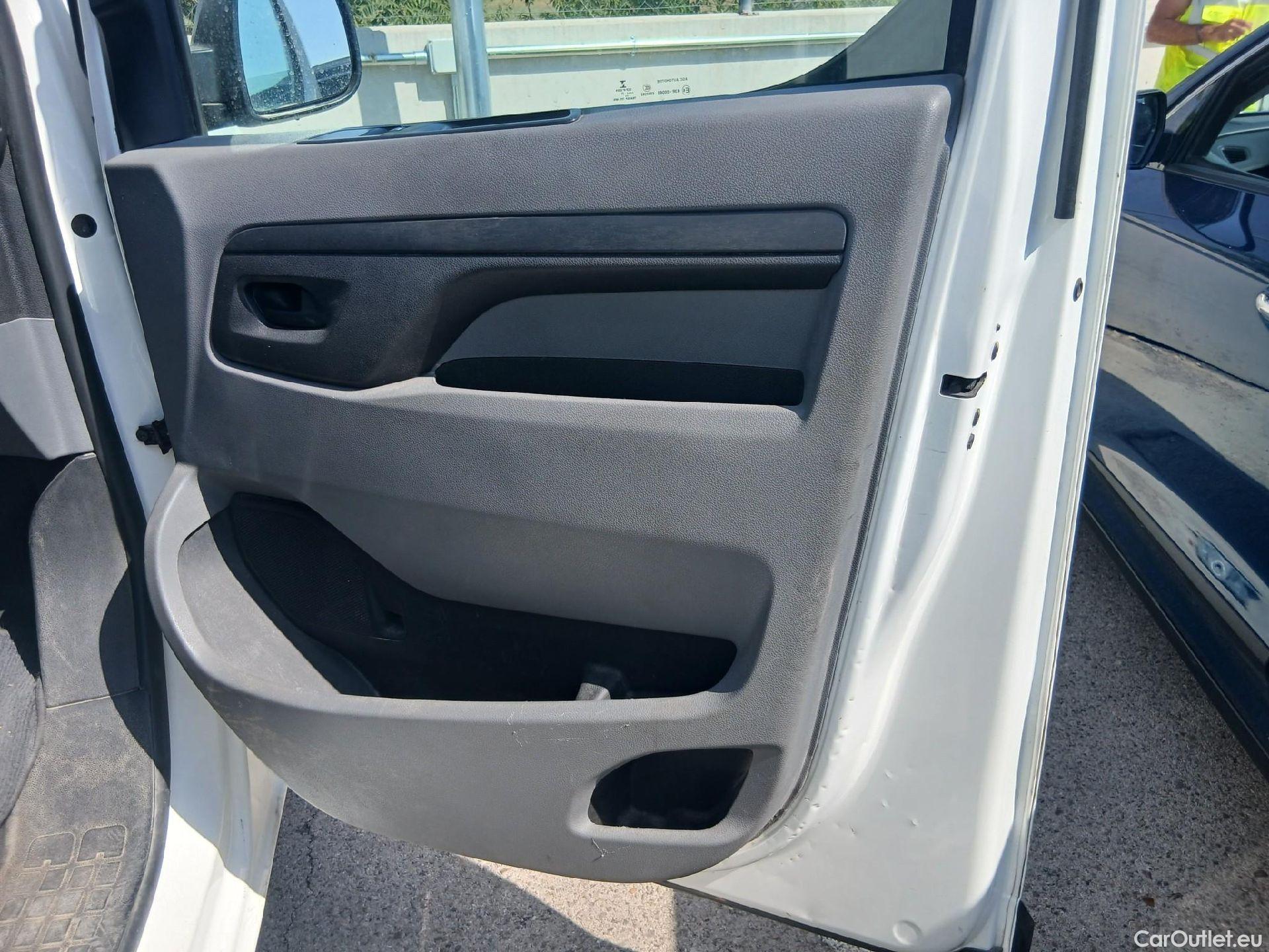  Fiat  Scudo FIAT  / 2021 / 4P / furgón Furgón L1 100cv MT6 Business #31