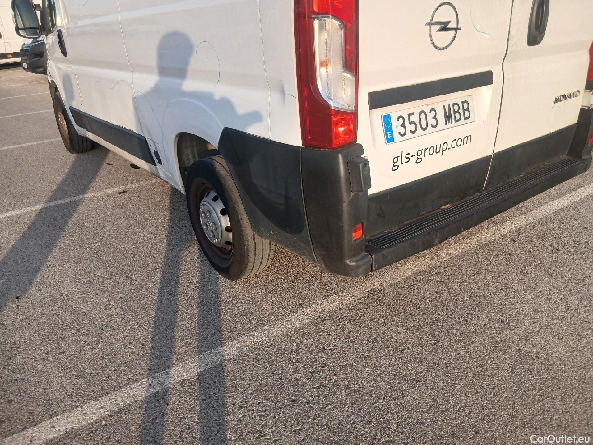  Opel  Movano OPEL  / 2021 / 4P / furgón  Base L2H2 3.5T 2.2 BHDi 88kW #30