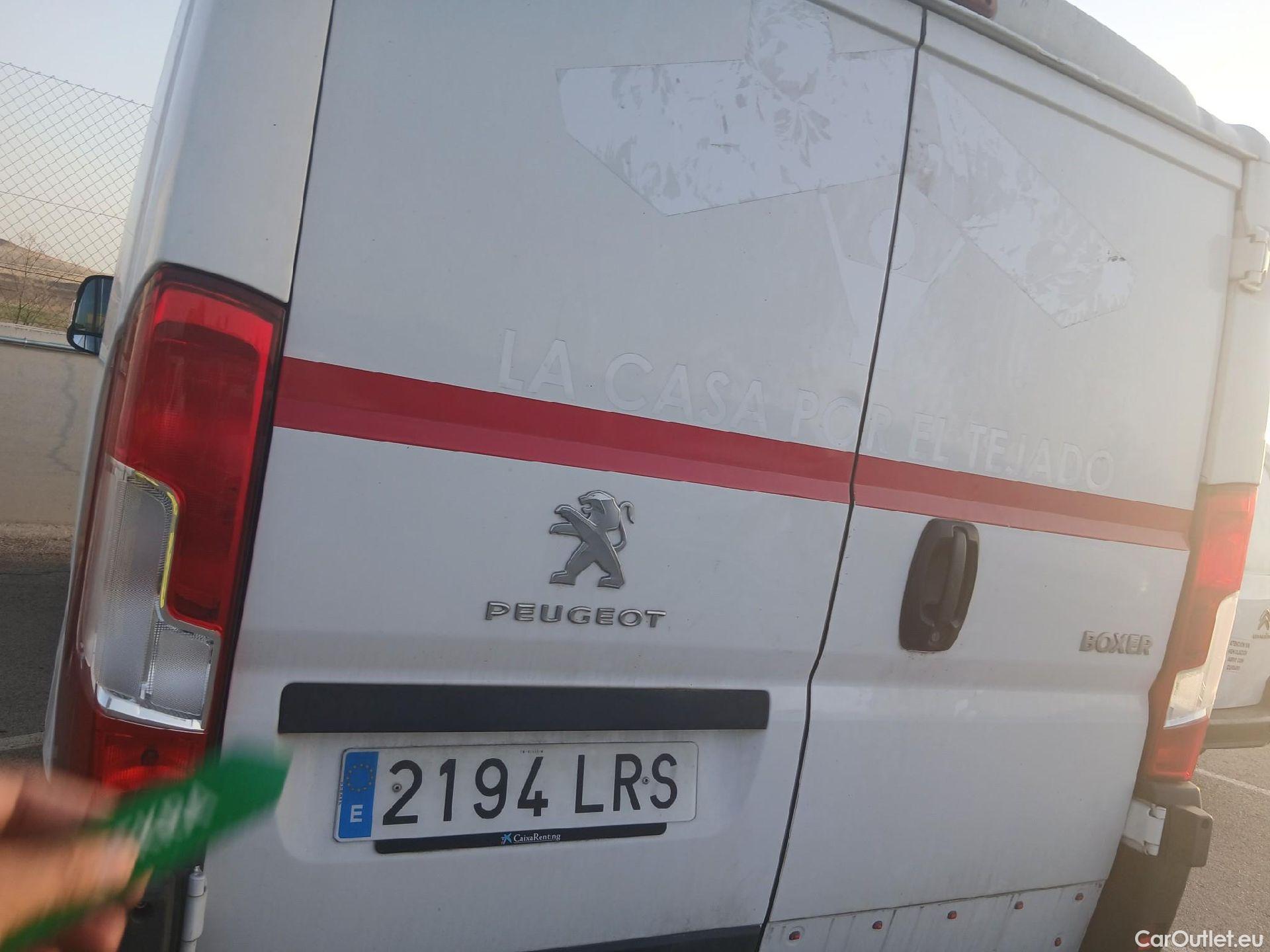  Peugeot  Boxer PEUGEOT  / 2014 / 4P / furgón 333 L2 H1 BHDI 103kW (140CV) S&S 6 V. M (AC) #44