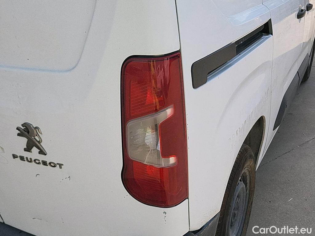  Peugeot  Partner PEUGEOT  / 2018 / 3P / furgón derivado de turismo Pro Standard 600kg BlueHDi 73kW #5