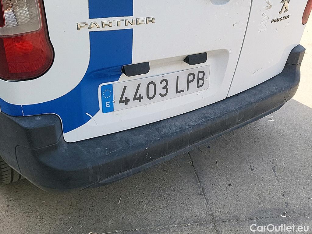  Peugeot  Partner PEUGEOT  / 2018 / 3P / furgón derivado de turismo Pro Standard 600kg BlueHDi 73kW #20