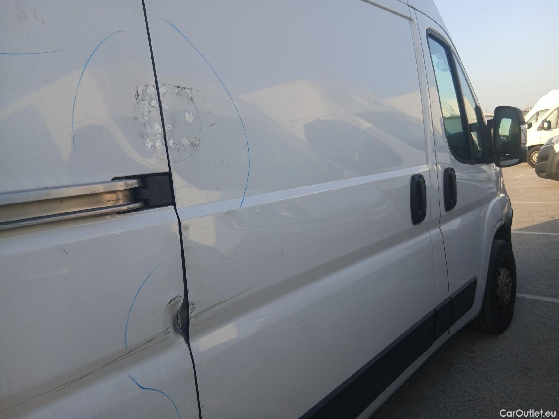  Opel  Movano OPEL  / 2021 / 4P / furgón  Base L2H2 3.5T 2.2 BHDi 88kW #57