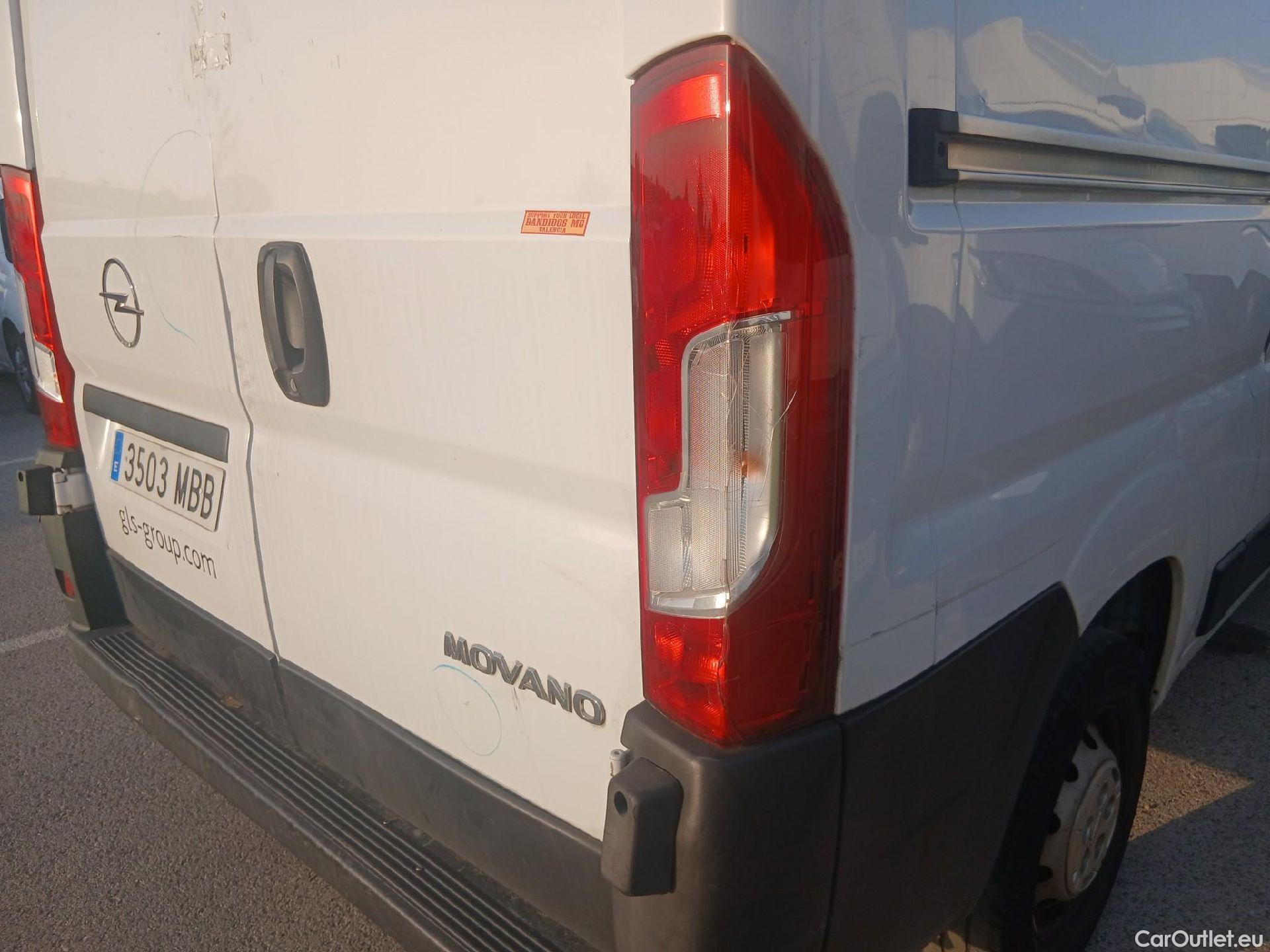  Opel  Movano OPEL  / 2021 / 4P / furgón  Base L2H2 3.5T 2.2 BHDi 88kW #39