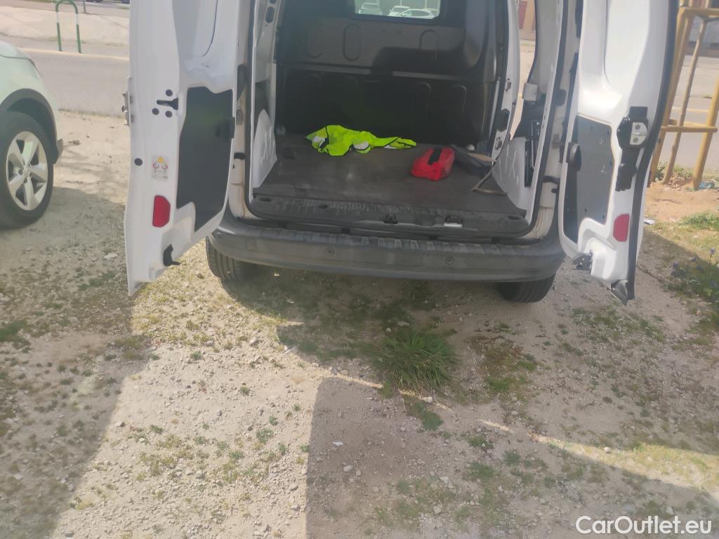  Renault  Kangoo RENAULT  Furgón/2013/3P/furgón derivado de turismo Profesional dCi 55 kW (75 CV) #15