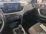  KIA  Cee'd KIA  1.5 T-GDI 160KM 6MT M 5d #13