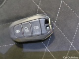  Peugeot  2008 Peugeot  1.2 PureTech 130KM EAT8 GT Pack 5d #26