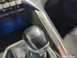  Peugeot  3008 Peugeot  1.5 BlueHDI 130 S&S Allure 5d #33