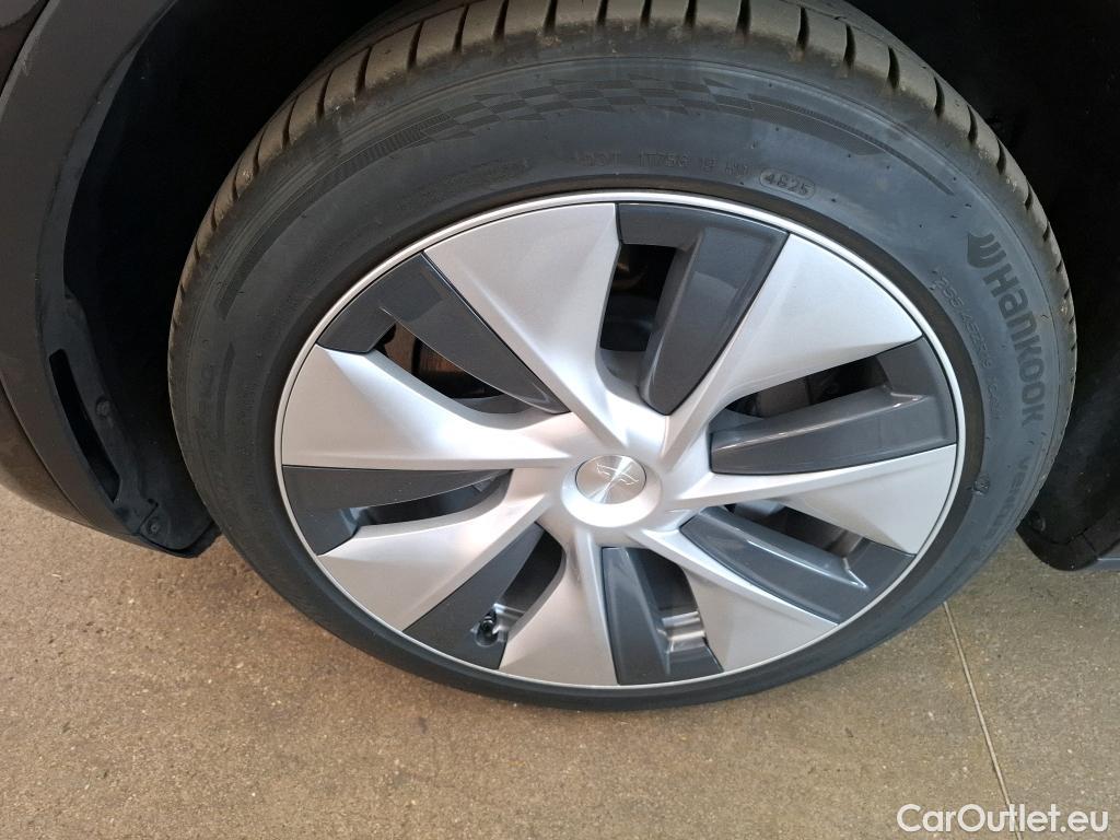  Tesla  Model Y TESLA  / 2021 / 5P / SUV RWD #1