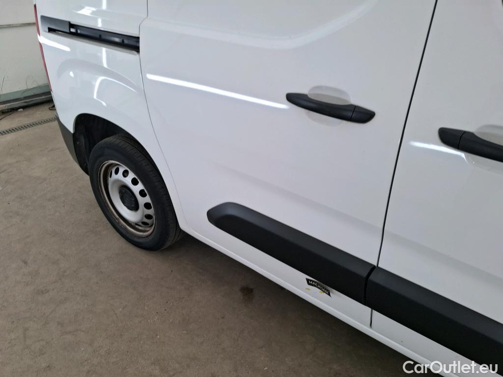  Citroen  Berlingo  Fourgon Club M 1000 1.2 PureTech 130CV BVA8 E6d #28