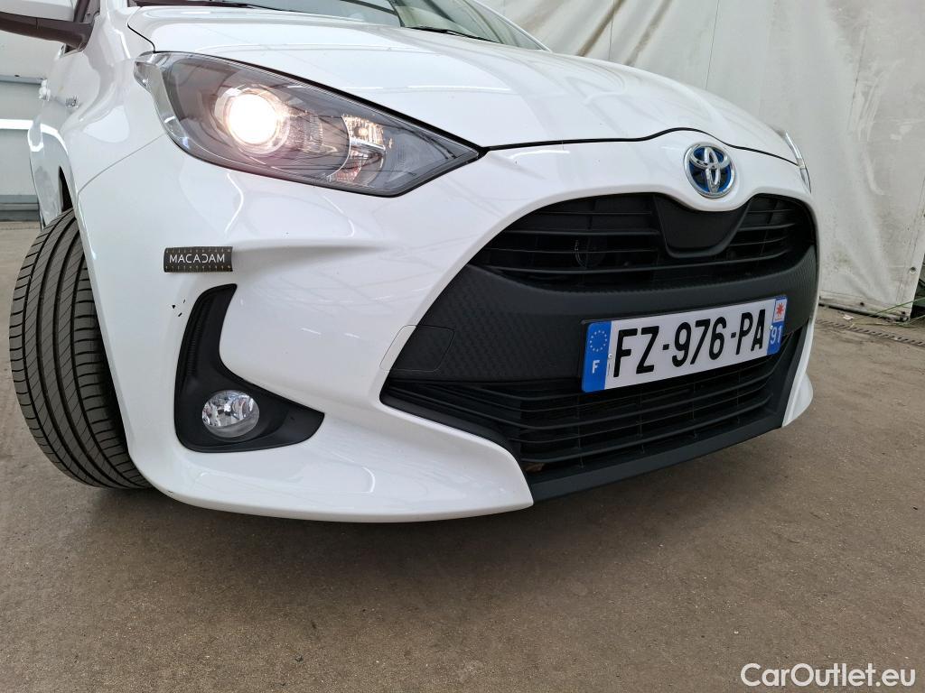  Toyota  Yaris  Hybride / 2019 / 5P / Berline 1.5 Hybride 116h France Business / TRANSFO VP/VF #10