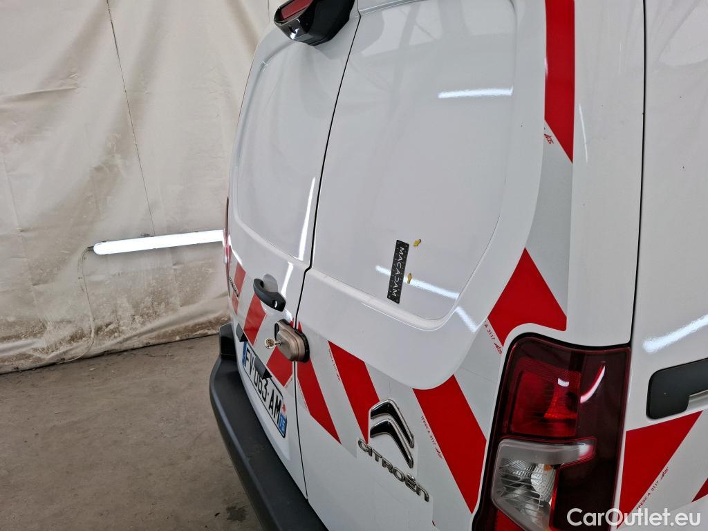  Citroen  Berlingo  Fourgon Worker M 1000 1.2 PureTech 130CV BVA8 E6d #19