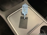  Tesla  Model Y Long Range AWD 514hk Drag Läder Pano #16