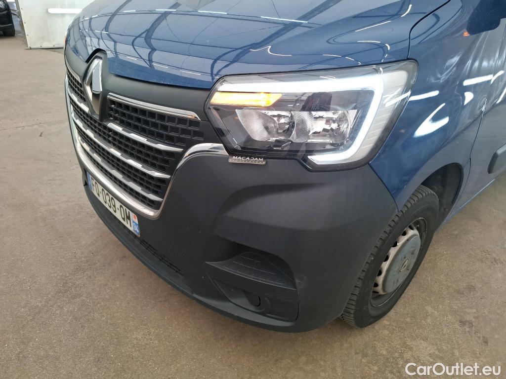  Renault  Master  III Fourgon L1H1 2 8 Grand Confort 2.3 dCi 135CV BVM6 E6dT #71
