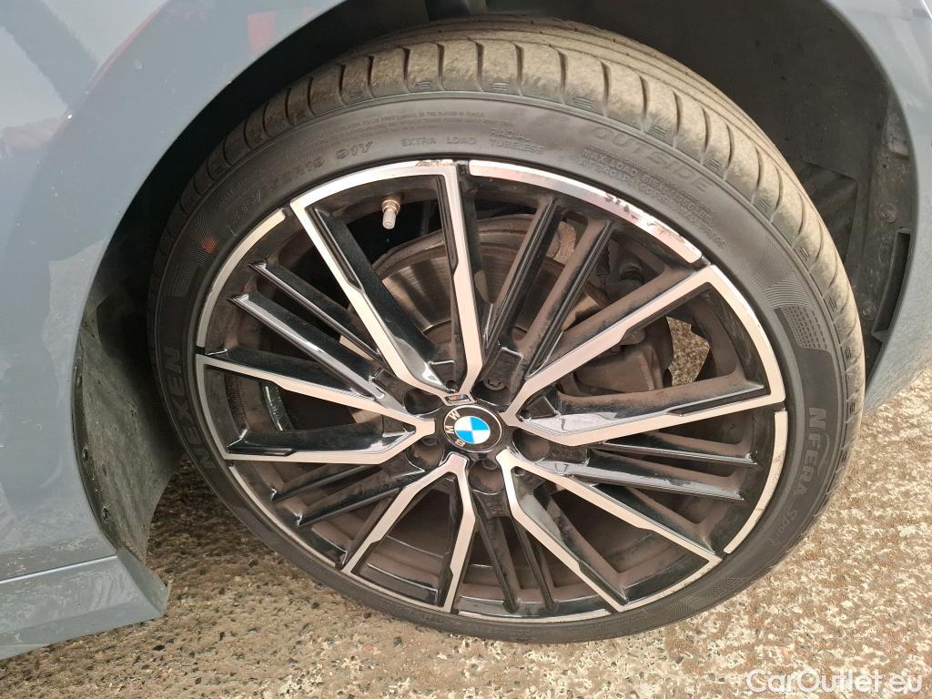  Bmw  Serie 1 BMW Série 1 / 2019 / 5P / Berline 118i DKG7 M Sport #15