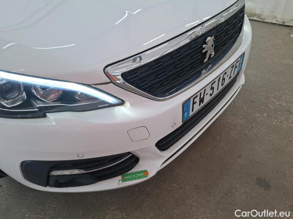  Peugeot  308 PEUGEOT  / 2017 / 5P / Berline Puretech 110 S&S Active Business #6