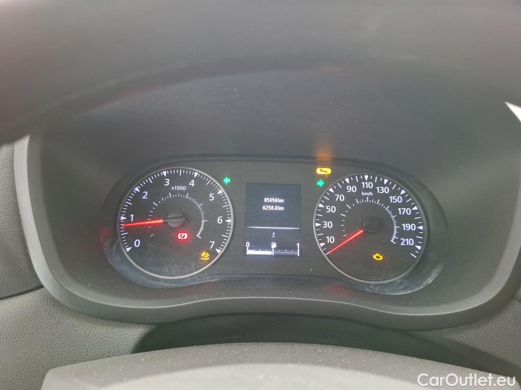  Renault  Master  III Fourgon L1H1 2 8 Grand Confort 2.3 dCi 135CV BVM6 E6dT #84