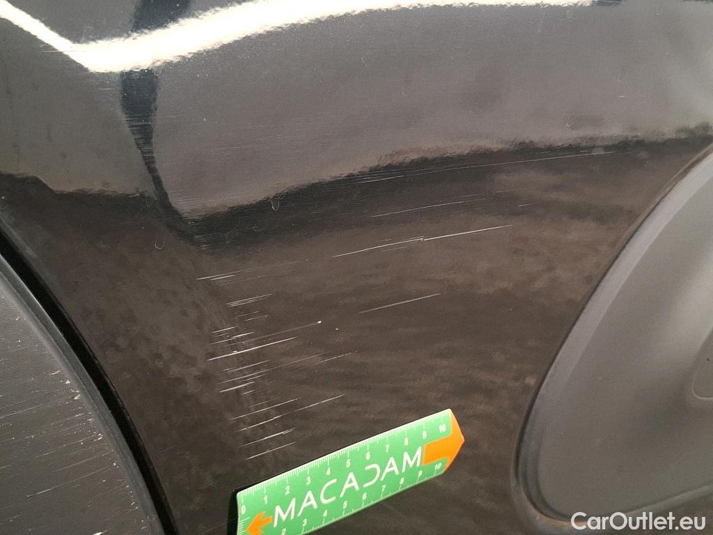 Citroen  C3  Feel Pack 1.2 PureTech 80CV BVM5 E6d #17